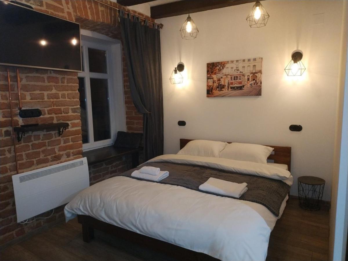 Loft Апартаменти З Балконом В Центрі Львова Ngoại thất bức ảnh